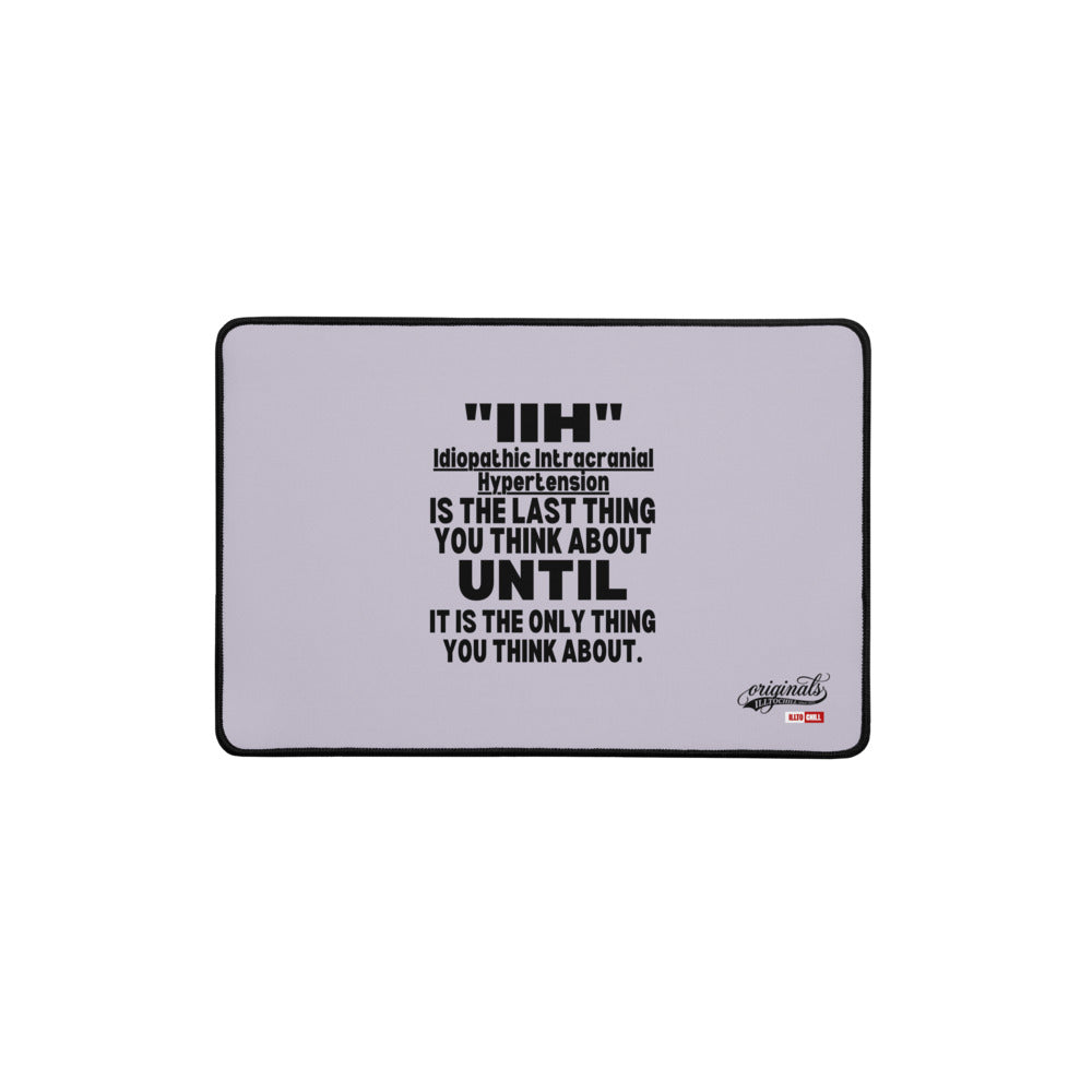 ILLTOCHILL IIH Desk_Mat