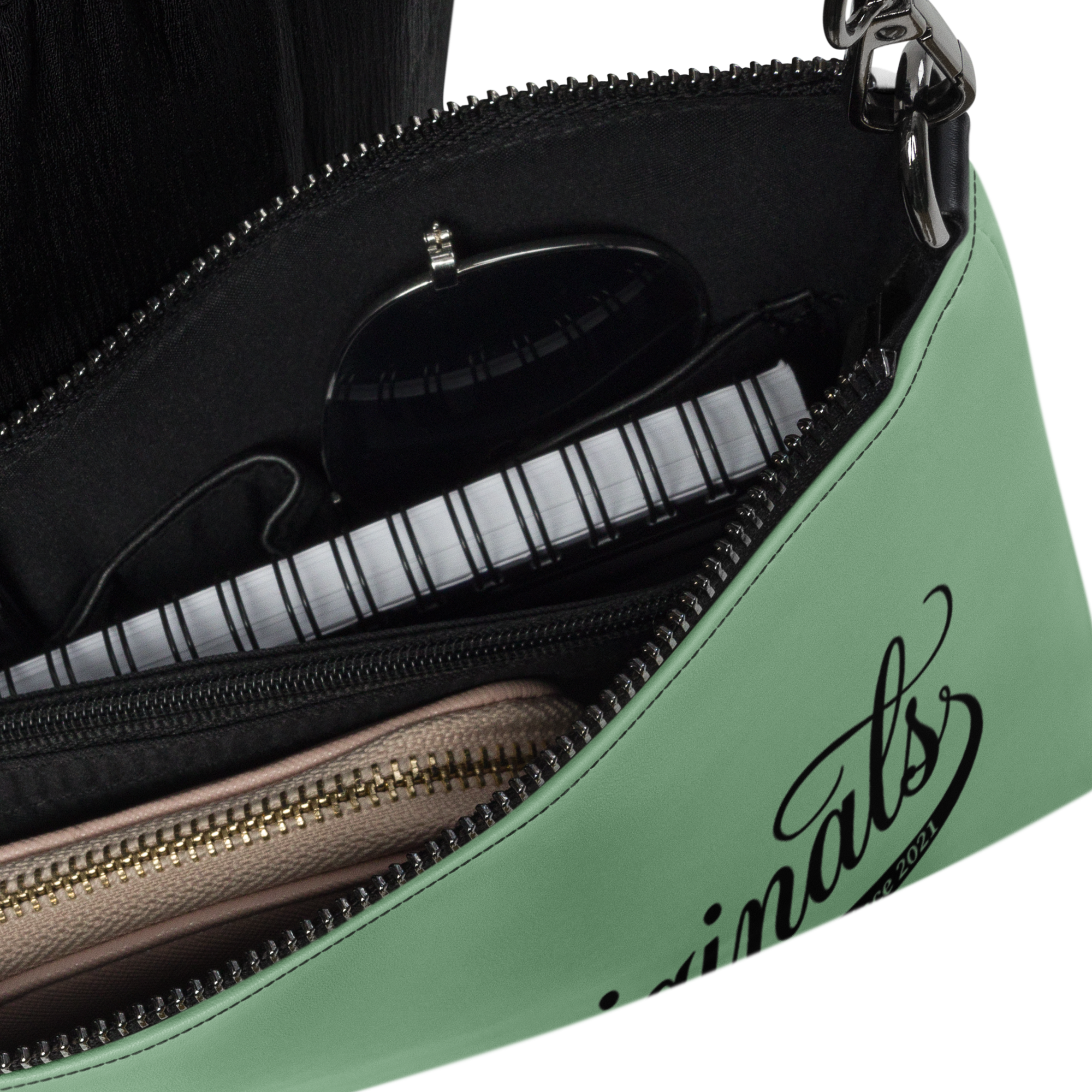 OCD and Carrying On: Crossbody Bag for Every Intrusive Thinker in the Community | ILLTOCHILL
