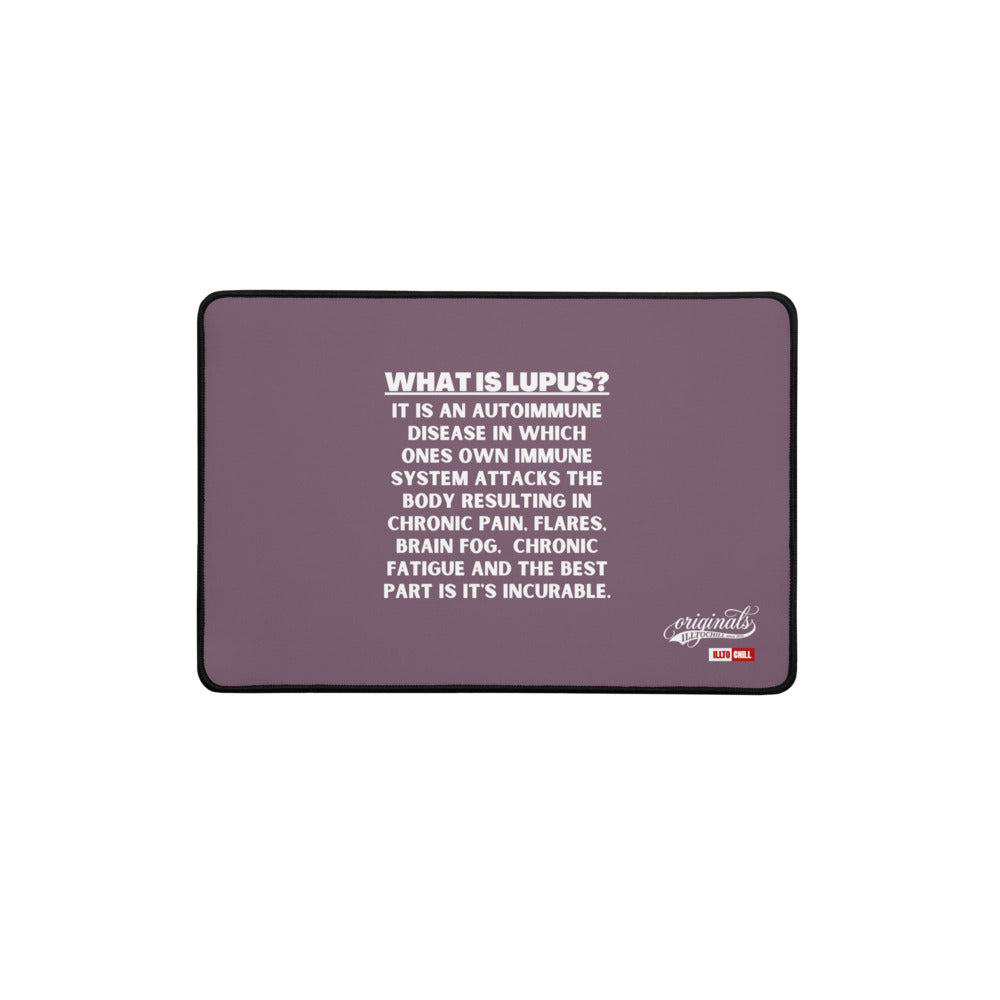 lupus-desk-mat