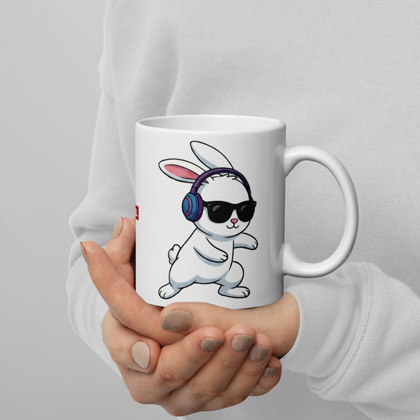 ILLTOCHILL Hard of hearing support gift for hearing impaired White glossy mug – Lifestyle 3 Handle on Right
