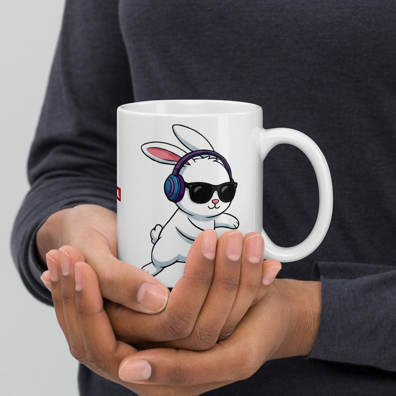 ILLTOCHILL Hard of hearing support gift for hearing impaired White glossy mug – Lifestyle 2 Handle on Right