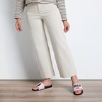 ILLTOCHILL Women's slides – Women's Lifestyle 2 Front (Women's Slides)